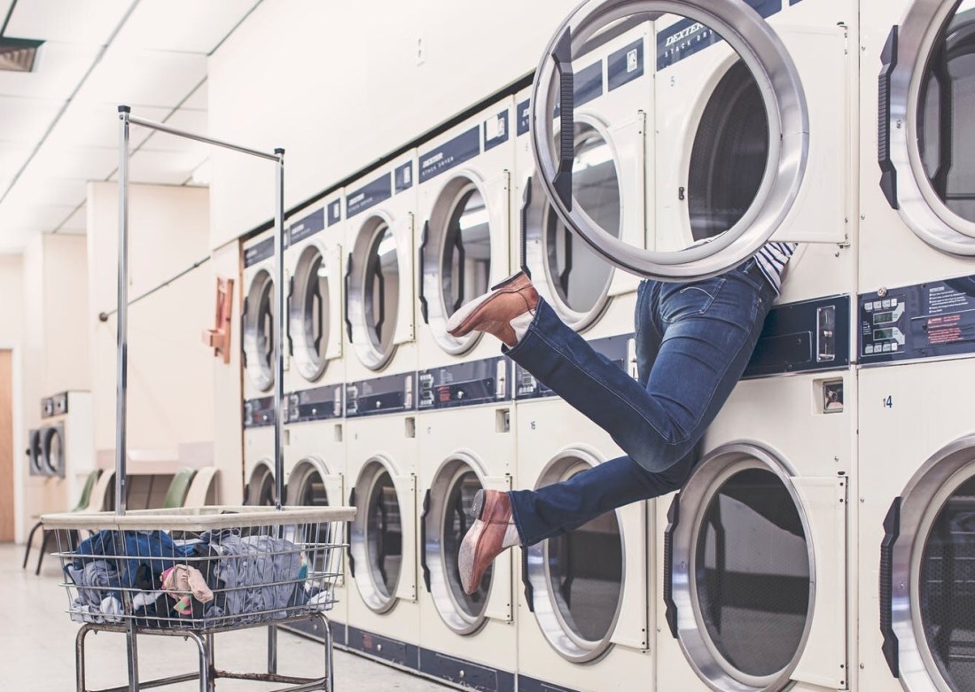 person-looking-searching-clean